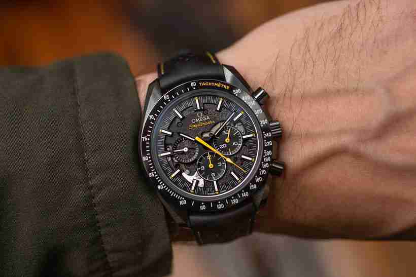 2018 Christmas Day Recommend Swiss Omega Speedmaster Apollo 8 Moonwatch chronograph Replica Watches