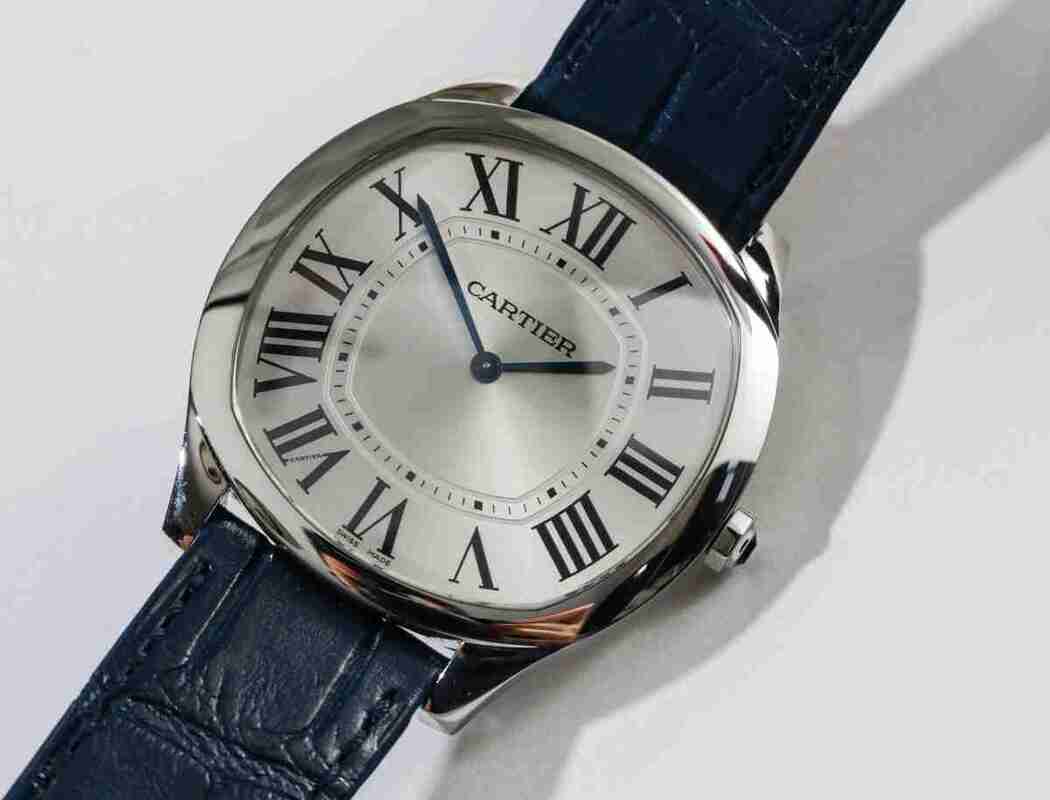 Buying Guide of Replica Cartier Drive Extra-Flat Manual-Winding 18k Gold 39mm Watch 2